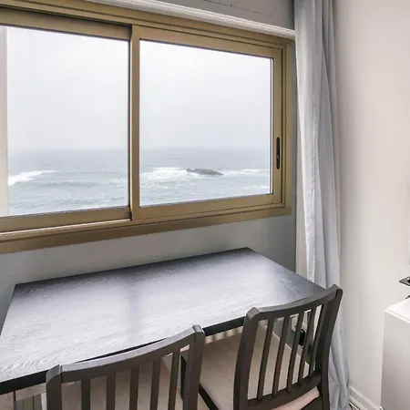 Appartamento 2 Min Walk From The Beach Of Port Vieux-free Cancellation Policy *