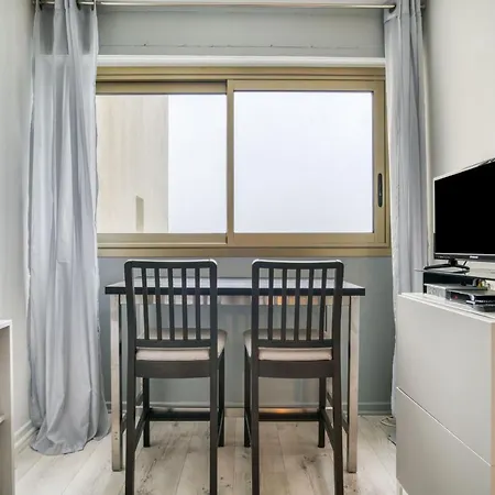2 Min Walk From The Beach Of Port Vieux-free Cancellation Policy Biarritz